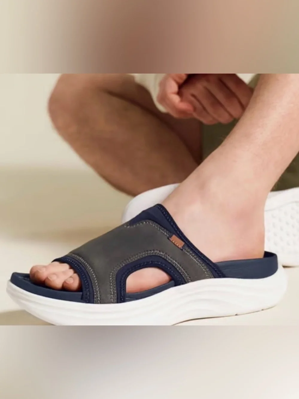 Brand New Mens…..Dr. Scholl's Brown Leather Slide Sandals with Cream Sole